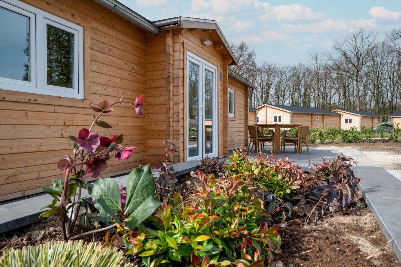 Recreatiepark Maas En Bos Hotel Wellerlooi Exterior photo